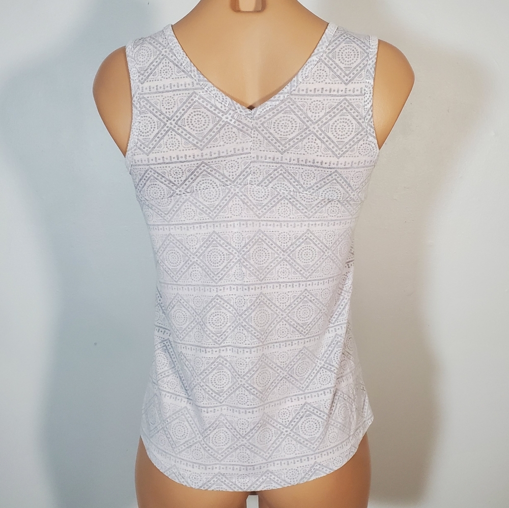 Awake White Geometric Pattern Tank Top - Picture 3 of 5